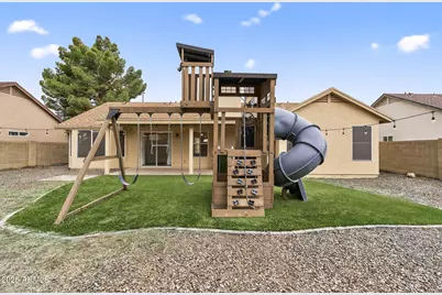 907 N Falcon Drive, Gilbert, AZ 85234 - Photo 37