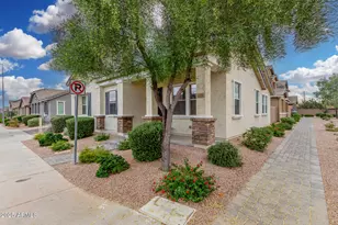 324 N 56th Pl, Mesa, AZ 85205 - Photo 5