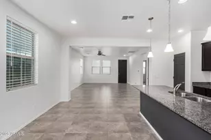 324 N 56th Pl, Mesa, AZ 85205 - Photo 13