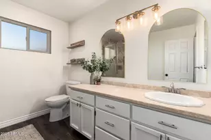 936 N Birch St, Gilbert, AZ 85233 - Photo 13