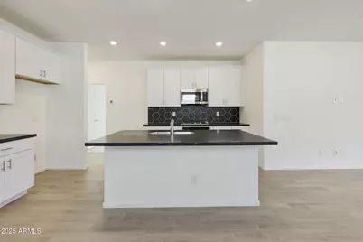 14586 W Wood Drive, Surprise, AZ 85379 - Photo 9