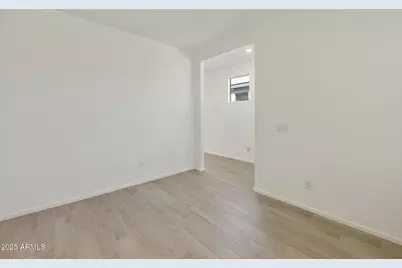 14586 W Wood Drive, Surprise, AZ 85379 - Photo 7