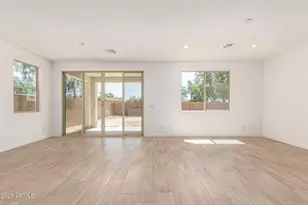 5449 W Loma Ln, Glendale, AZ 85302 - Photo 9