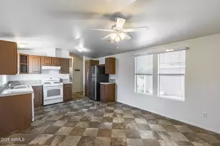 19225 N Cave Creek Rd, Phoenix, AZ 85024 - Photo 5