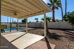 3829 W Anderson Dr, Glendale, AZ 85308 - Photo 15