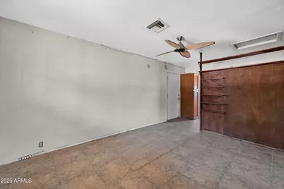 1114 E Orchid Lane, Phoenix, AZ 85020 - Photo 17