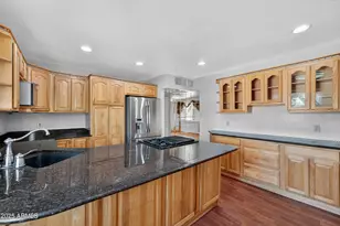 1114 E Orchid Ln, Phoenix, AZ 85020 - Photo 5