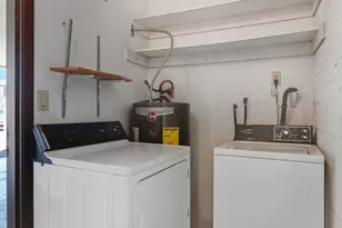 774 E Eugie Ave, Phoenix, AZ 85022 - Photo 35