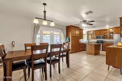 3011 S Extension Road, Mesa, AZ 85210 - Photo 1