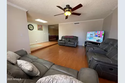 9221 N 48th Drive, Glendale, AZ 85302 - Photo 7