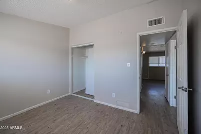 2115 W Devonshire Avenue #4, Phoenix, AZ 85015 - Photo 11