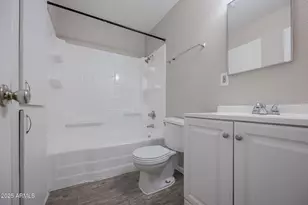 2139 W Devonshire Ave, Phoenix, AZ 85015 - Photo 9