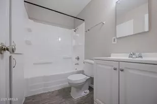 2139 W Devonshire Ave, Phoenix, AZ 85015 - Photo 9