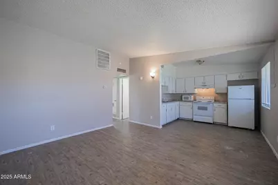 2139 W Devonshire Avenue #4, Phoenix, AZ 85015 - Photo 5