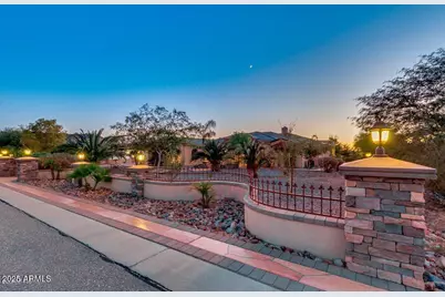 8260 N Buena Vista Drive, Casa Grande, AZ 85194 - Photo 3