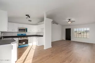 8551 W Coronado Dr, Arizona City, AZ 85123 - Photo 13