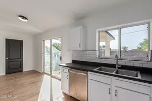 8551 W Coronado Dr, Arizona City, AZ 85123 - Photo 15