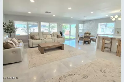 2848 E Turquoise Drive, Phoenix, AZ 85028 - Photo 1