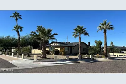 2848 E Turquoise Drive, Phoenix, AZ 85028 - Photo 3