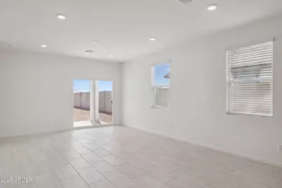 25471 W Fraktur Road, Buckeye, AZ 85326 - Photo 3