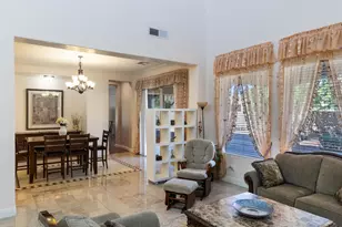 2576 E Dogwood Dr, Chandler, AZ 85286 - Photo 13