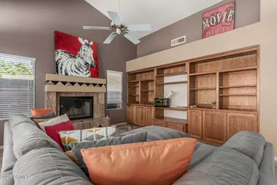 810 N Los Altos Drive, Chandler, AZ 85224 - Photo 9