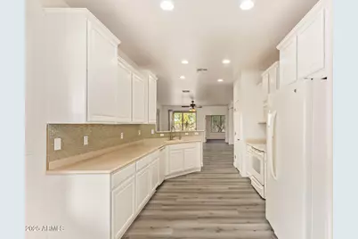 148 W Latigo Circle, San Tan Valley, AZ 85143 - Photo 15