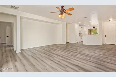 148 W Latigo Circle, San Tan Valley, AZ 85143 - Photo 9