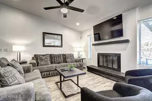 4524 E Kelton Ln, Phoenix, AZ 85032 - Photo 13