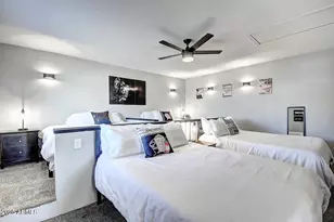 4524 E Kelton Ln, Phoenix, AZ 85032 - Photo 31