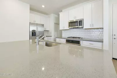 13219 N 145th Lane, Surprise, AZ 85379 - Photo 11