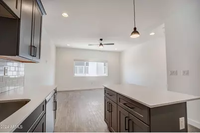 3725 E Earll Drive #2, Phoenix, AZ 85018 - Photo 9