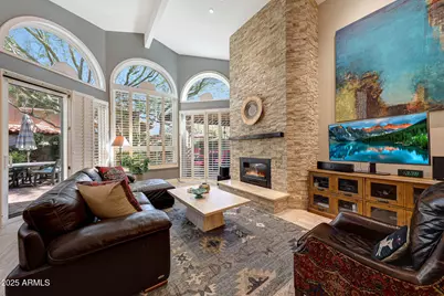 11437 N 40th Place, Phoenix, AZ 85028 - Photo 5