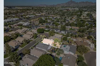 4341 N 32nd Way, Phoenix, AZ 85018 - Photo 37