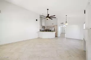 4341 N 32nd Way, Phoenix, AZ 85018 - Photo 11