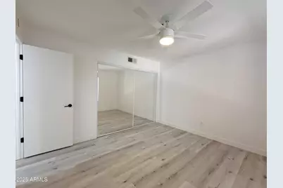 4704 E Paradise Village Parkway #206, Phoenix, AZ 85032 - Photo 11