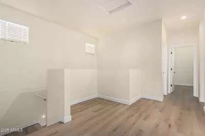 133 W Latona Road, Phoenix, AZ 85041 - Photo 27