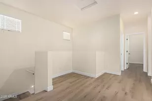 133 W Latona Rd, Phoenix, AZ 85041 - Photo 27