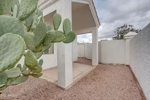 320 S 70th St, Mesa, AZ 85208 - Photo 27