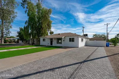 2201 E Weldon Avenue, Phoenix, AZ 85016 - Photo 5