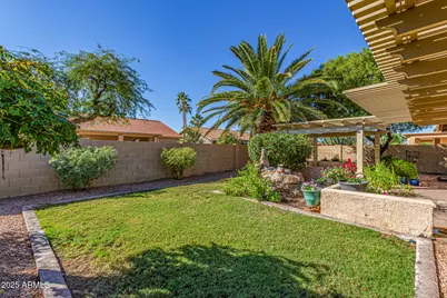 10605 E Hercules Drive, Sun Lakes, AZ 85248 - Photo 31