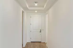 19028 W Rose Ln, Waddell, AZ 85355 - Photo 3