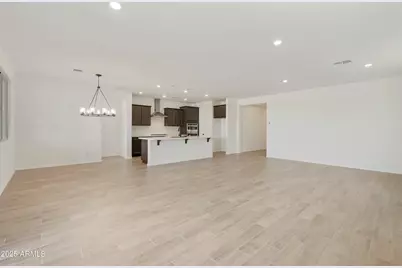 19028 W Rose Lane, Waddell, AZ 85355 - Photo 7