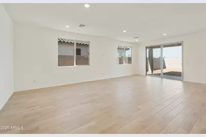 19028 W Rose Lane, Waddell, AZ 85355 - Photo 17