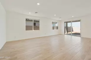 19028 W Rose Ln, Waddell, AZ 85355 - Photo 17