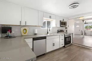 11527 E 6th Ave, Apache Junction, AZ 85120 - Photo 17