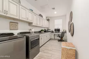 724 E Snowy Farm Dr, Queen Creek, AZ 85140 - Photo 27