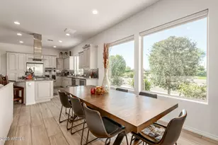 724 E Snowy Farm Dr, Queen Creek, AZ 85140 - Photo 13