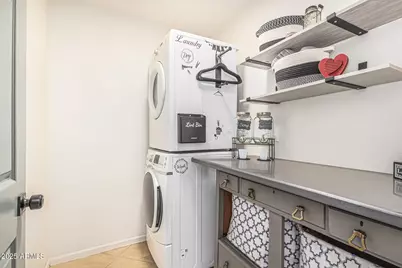 18633 N 15th Place, Phoenix, AZ 85024 - Photo 13