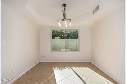 18633 N 15th Place, Phoenix, AZ 85024 - Photo 11